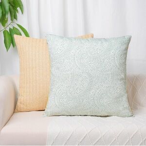 Pack of 2, 20 x 20in DecorThrow Pillow Covers Woven Farmhouse Outdoor Cushion